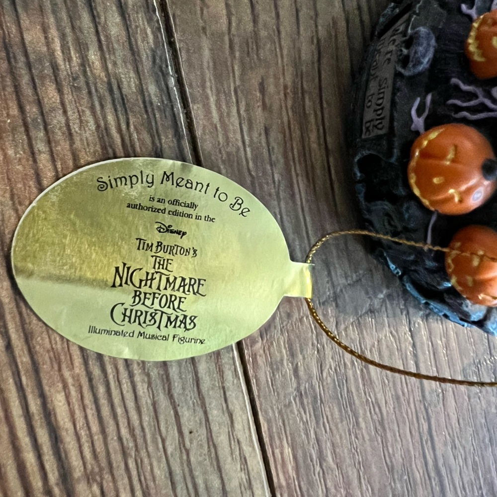 BROKEN The Bradford Exchange Nightmare Before Christmas Bundle - Picture 2 of 9